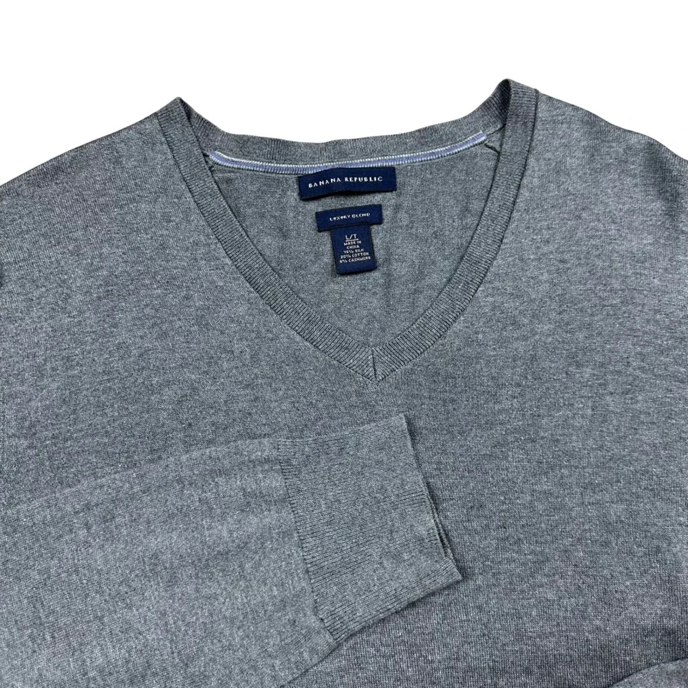 Banana Republic Luxury Blend Gray V-Neck Sweater Silk Cotton Cashmere Mens L/T